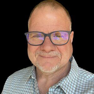 Meet your Posher, Eddie